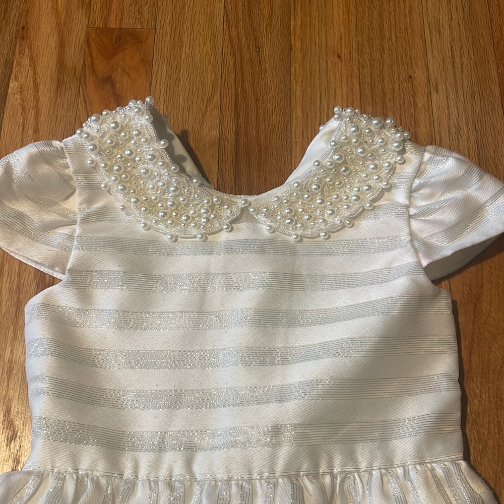 Dress - Picture 2 of 7